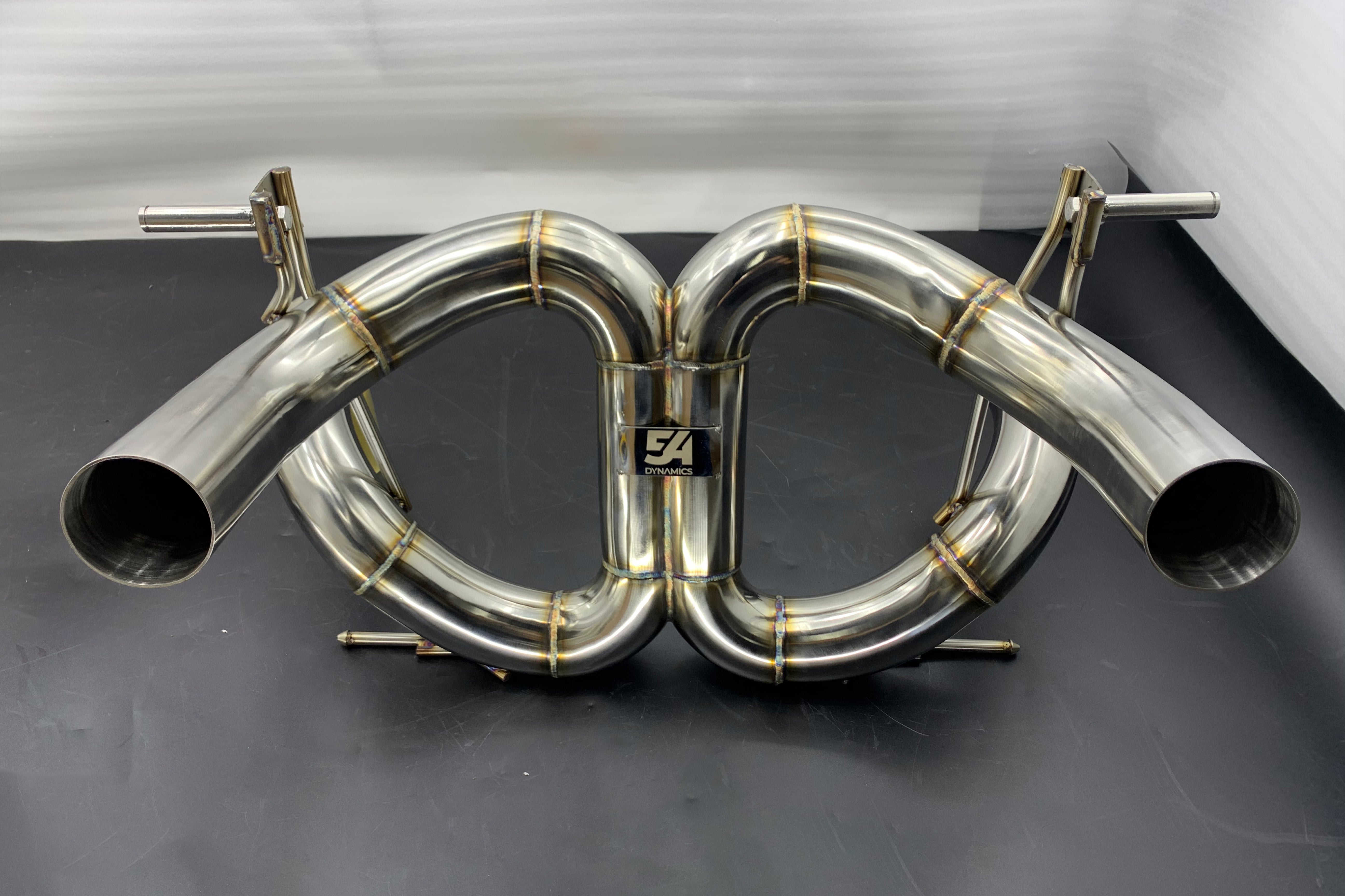 Lamborghini Aventador SVJ Race Exhaust – 54 Dynamics